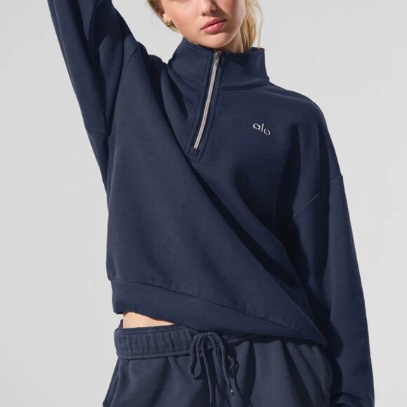 (NWT) ALO Accolade 1/4 zip - NAVY - Picture 2 of 2